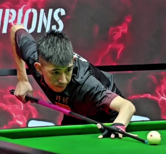 关键四杆洞 关键四杆洞