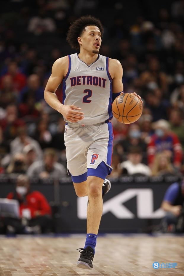 她经过多年 她经过多年